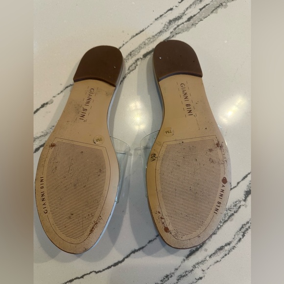 Womens sandal size 7.  Gianni Bini. - Picture 3 of 5
